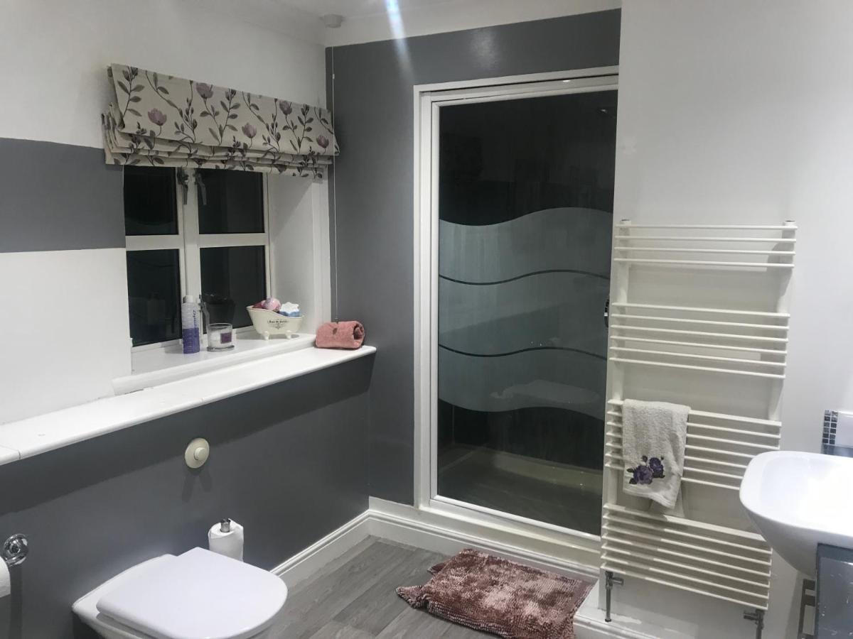 The Master Suite, Enjoy The Countryside In Style Ashover Eksteriør billede