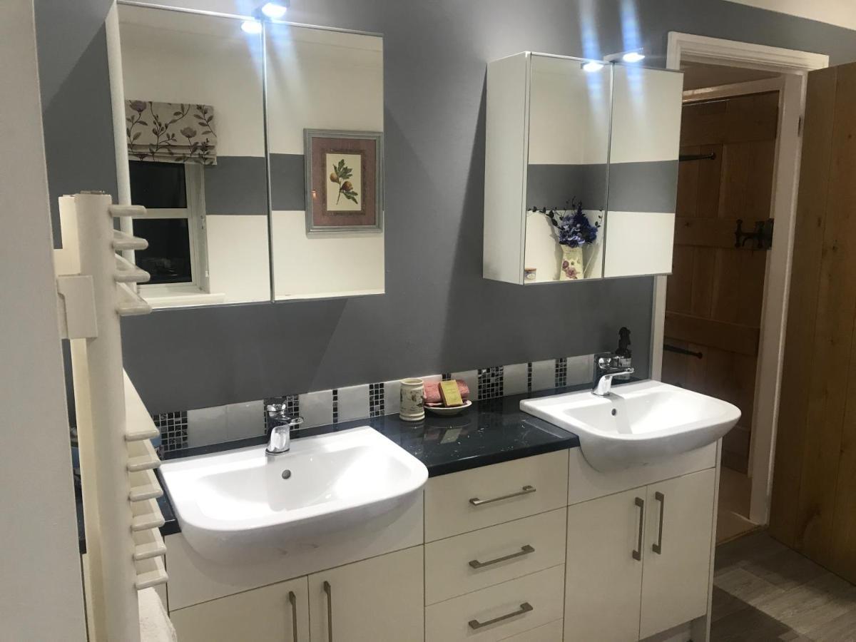 The Master Suite, Enjoy The Countryside In Style Ashover Eksteriør billede